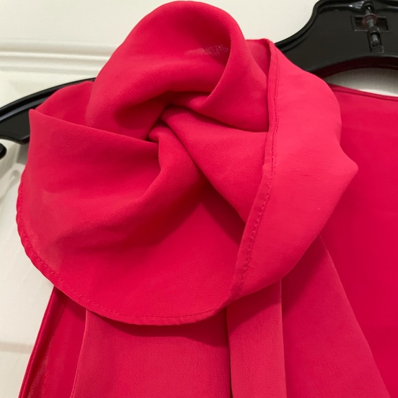FUSCHIA BRIGHT EMBROIDERED SLEEVE BLOUSE